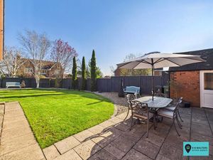 Garden - click for photo gallery